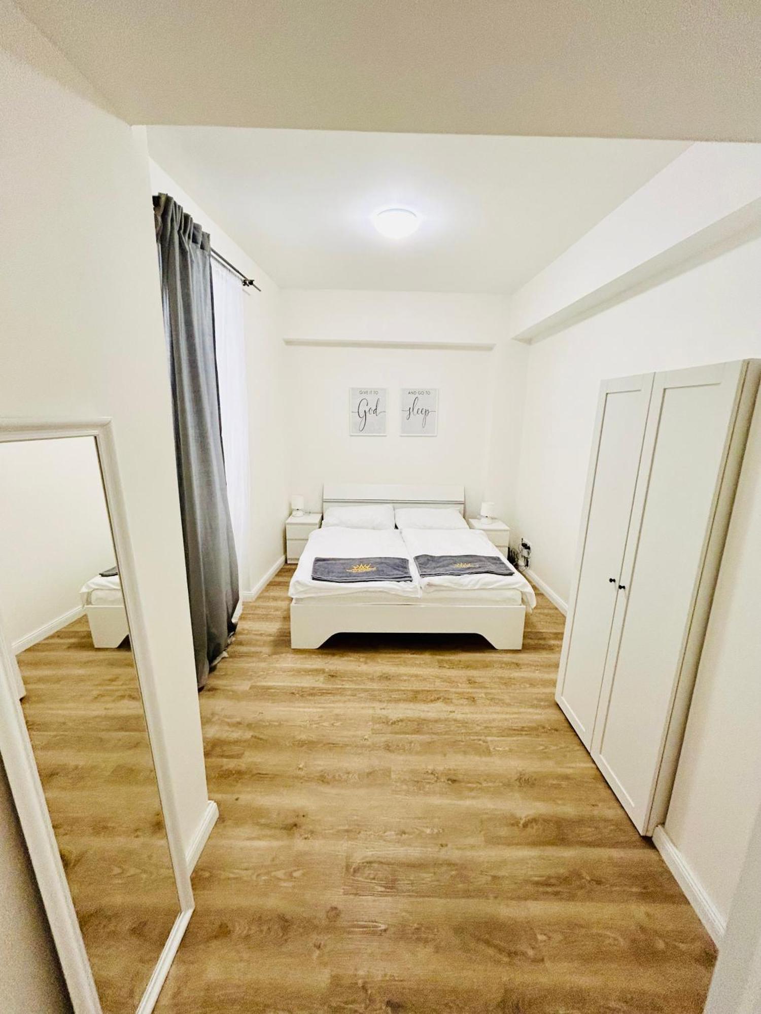 New Apartments Complex Prague Florenc Exterior foto
